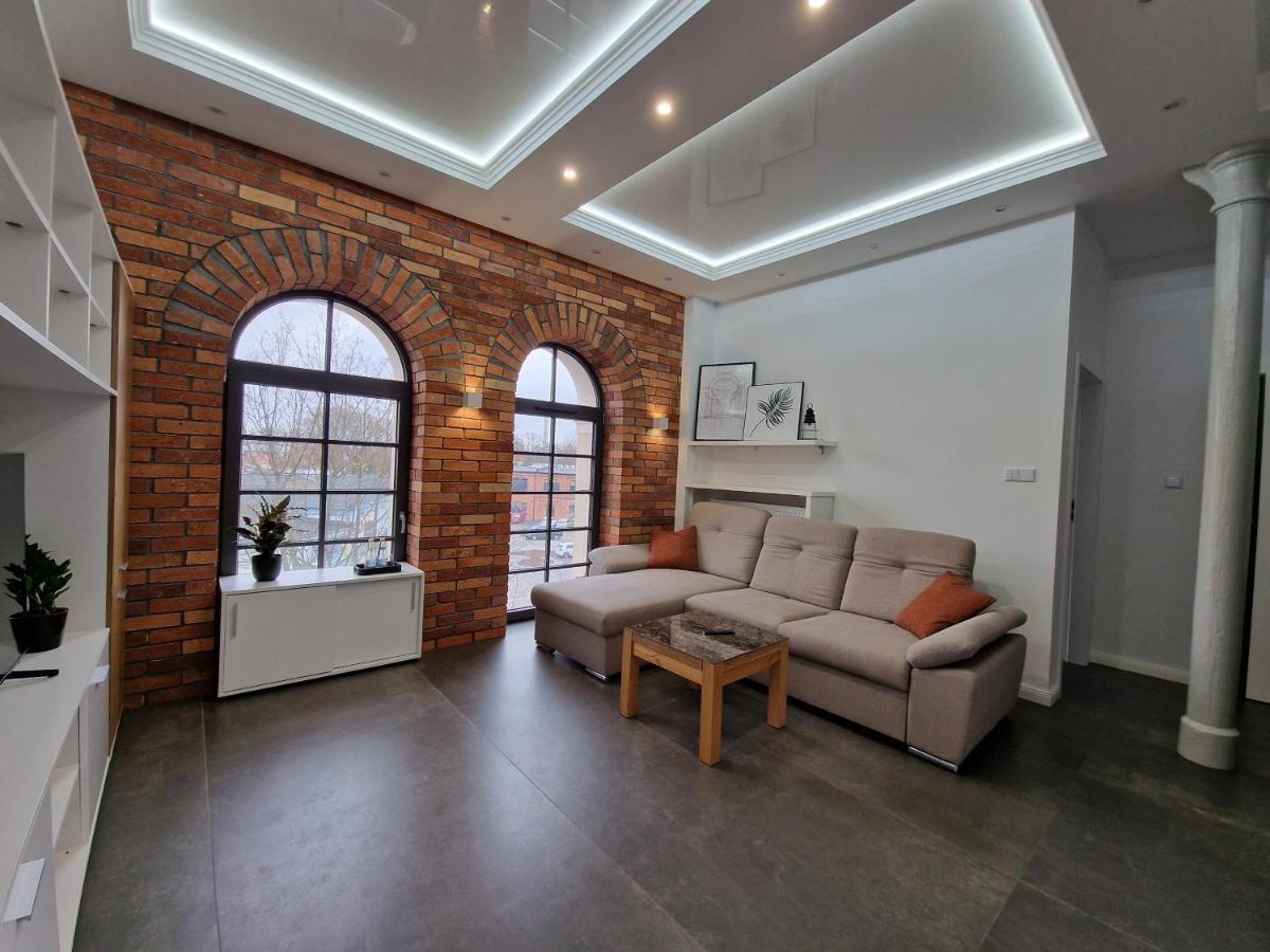 Microhotels Fabryczna 17 Ζιελόνα Γκόρα Εξωτερικό φωτογραφία