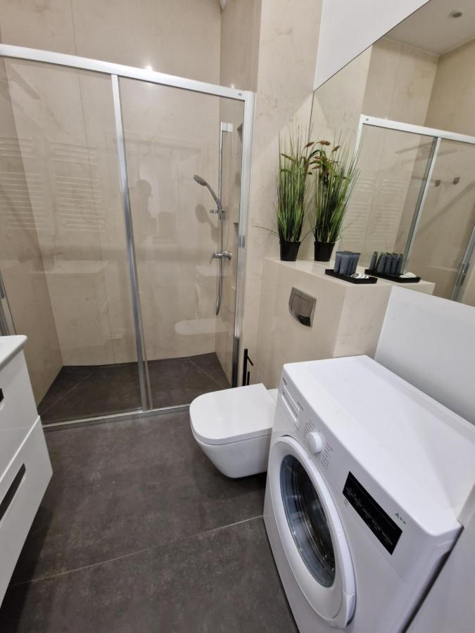 Microhotels Fabryczna 17 Ζιελόνα Γκόρα Εξωτερικό φωτογραφία
